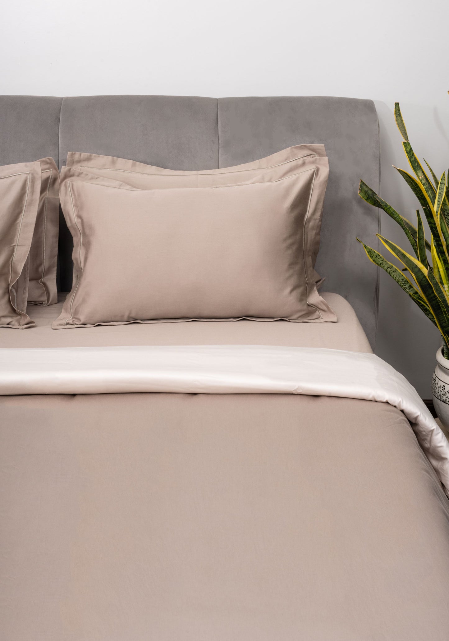 TAUPE & IVORY DUVET COVER